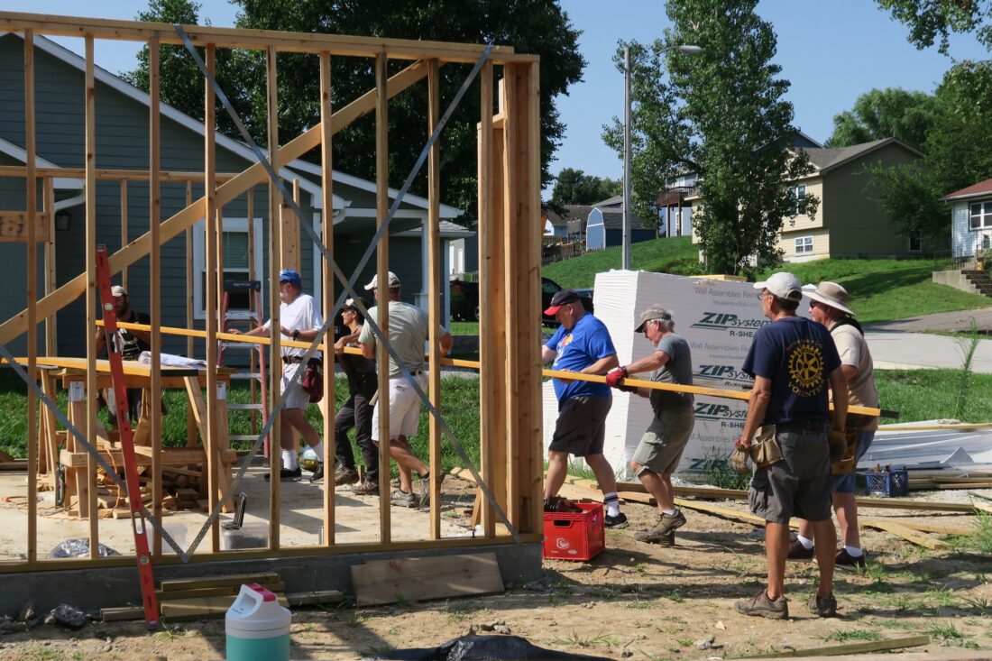 PHOTOS Habitat for Humanity home goes up in Eudora News, Sports